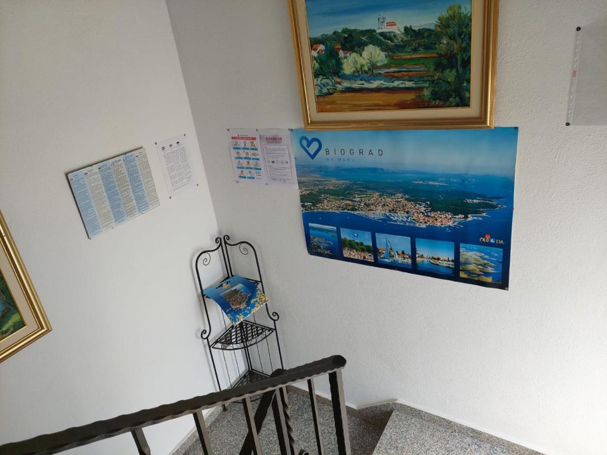 Apartments "Jope I Toni" Biograd Na Moru Exterior photo