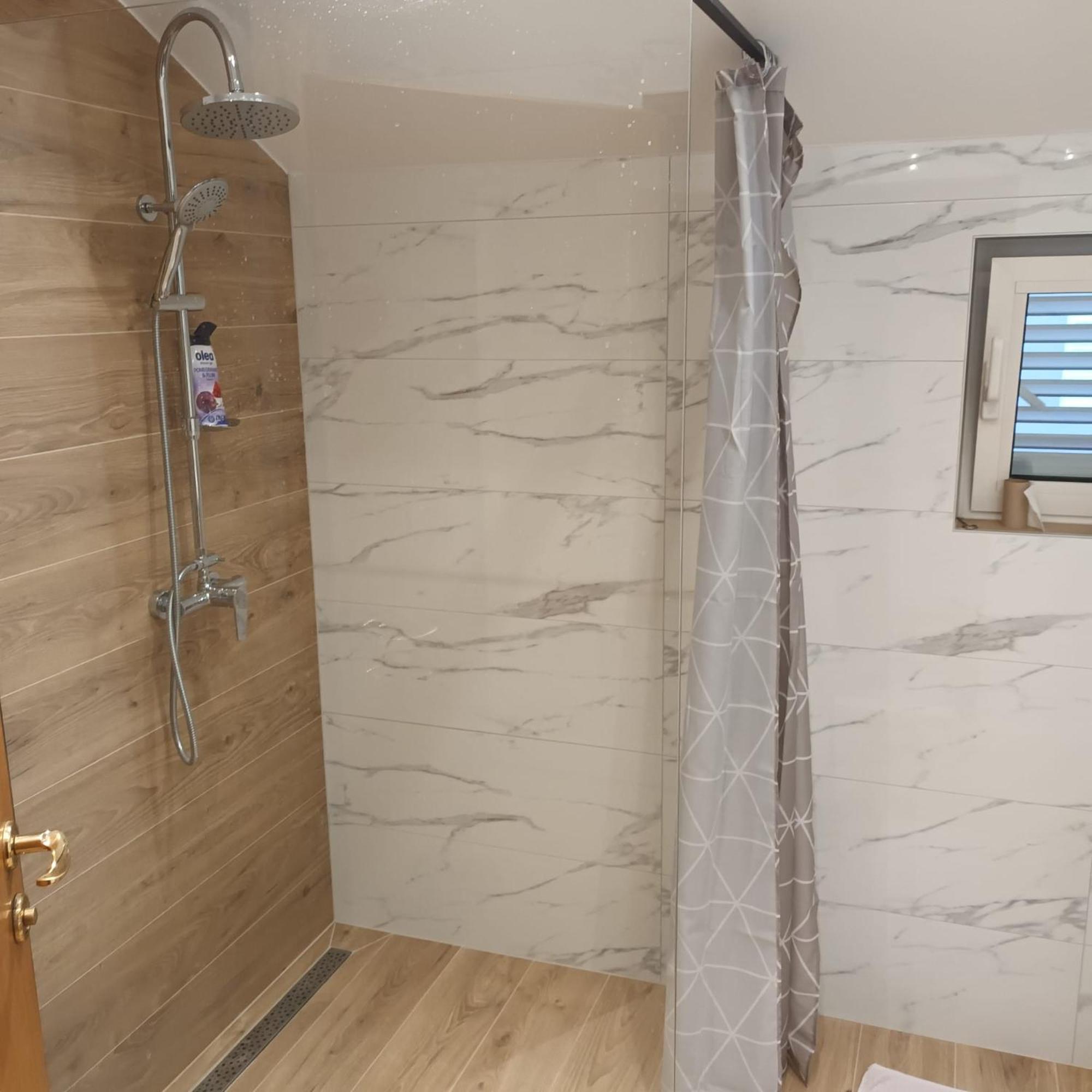 Apartments "Jope I Toni" Biograd Na Moru Exterior photo